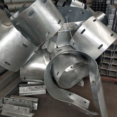 Q235 Q345 Hot Galvanized Expressway Highway Guardrail System Buffer Terminals Ends for Customized Needs