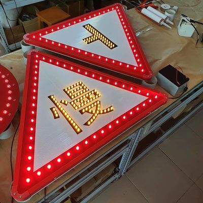 High Visibility Customized Size Road Traffic Warning Sign Board for Road Safety in Aluminium