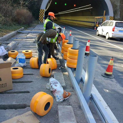 Highway Roller Guardrail Galvanized Powder Coated Crowd Control Barrier Fence Made