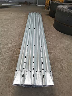 W Beam Guardrail AASHTO M-180 Standard and 550-600g/m2 Zinc Coating for Highway Safety
