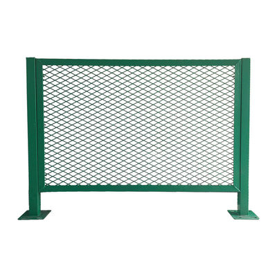 Customized Stainless Steel Barbed Wire Fence for Durable Metal Welded Wire Mesh Panel
