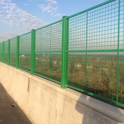 Customized Stainless Steel Barbed Wire Fence for Durable Metal Welded Wire Mesh Panel