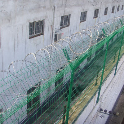 Powder Coated Galvanized Safety Barbed Wire Fencing for Long-Lasting Performance