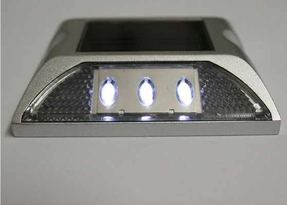 Road Safety Cat Eye Aluminium Road Stud with High Reflection and Easy Installation