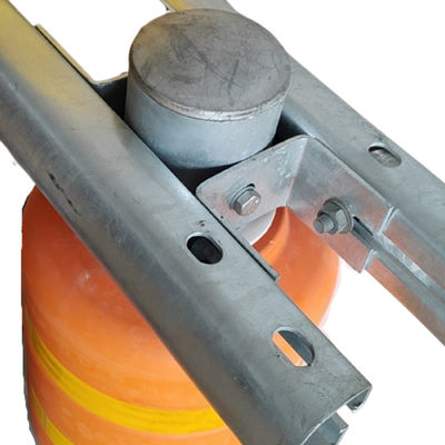 PU and PVC Safety Roller Crash Barrier Rolling Barrier with ISO9001 2008 Certificate