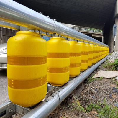 PU and PVC Safety Roller Crash Barrier Rolling Barrier with ISO9001 2008 Certificate