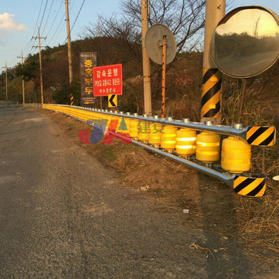 Road Safety Barrier Eva / Pu Foam Roller Buckets Rolling Barrier for Roadway Safety