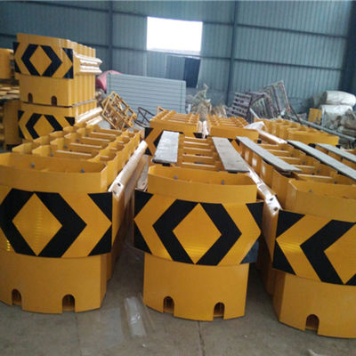 Roadway Safety Hot Dipped Galvanized Highway Barrier Crash Cushions with Q235 Q345