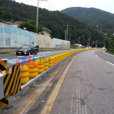 Roadway Safety Yellow EVA Rotary Barrier Anti-Corrosion Guardrails With Standards