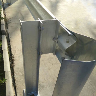 Outdoor Security W Beam Guard Rails with ISO9001 2000 Certificate and Durable Material