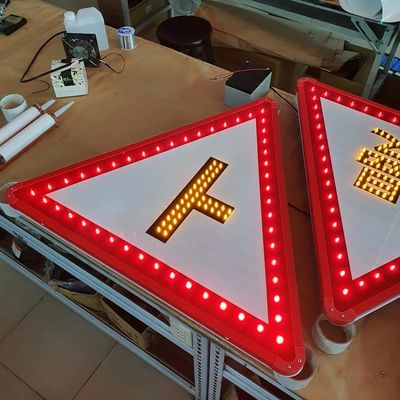 Customized Reflective Sheeting Traffic Safety Sign Board with High Visibility Options