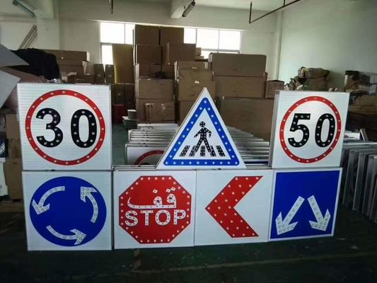 Traffic Reflective Road Signs With 10cm-25cm Tape And 50cm Height In Standard Size
