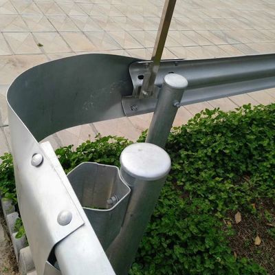 Galvanized and Powder Coated S235JR S355JR Highway Guardrail Bullnose End Performance