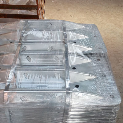 Galvanized W Beam Guardrail Bridge Terminal End Custom Shape for Enhanced Road Safety
