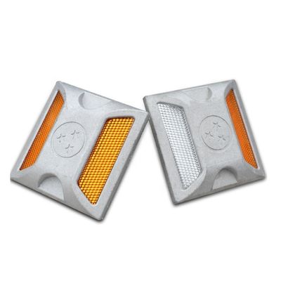 Roadway Safety Reflective Aluminum Road Stud with ROHS Certificate and High Brightness