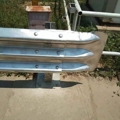 Customized W Beam Highway Guardrail with and Zinc Coating with Customized Zinc Coating