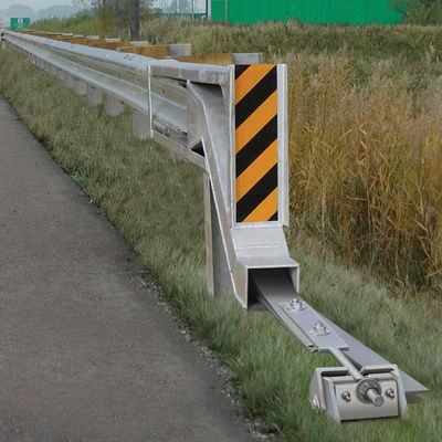 Customized Galvanized Powder Coated Traffic Safety Fitting Steel SKT End for Highway Guardrail