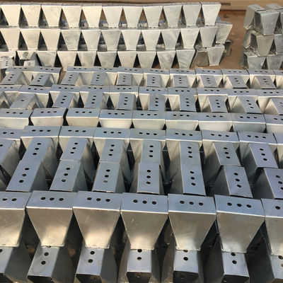 Customized Traffic Barrier and Highway Guardrail with Hot-Dip Galvanized Box Blocker