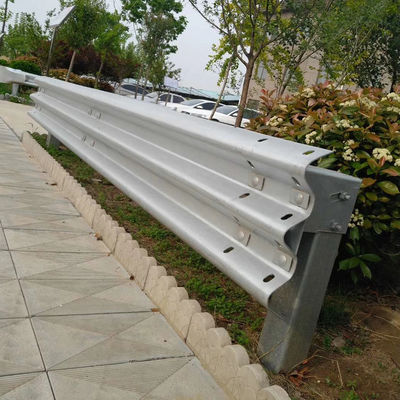Hot Galvanized and Cold Rolled Highway Guardrail Rails for Customized Applications