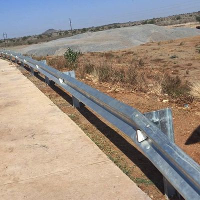 Highway Guardrail with Hot Galvanized and Cold Rolled Technology AASHTO M-180 Standard