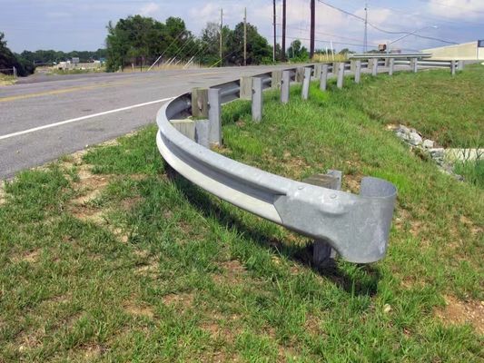 Highway Guardrail W Beam Hot Galvanized cold Rolled Technology for Customized Dimensions
