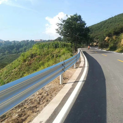 Hot Galvanized and Cold Rolled Technology Galvanized Highway Guardrail Rails Rail Guards