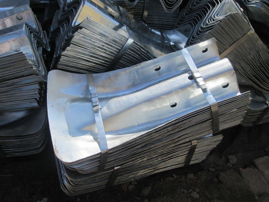 Anti-corrosion Road Safety Barrier End Wings with Q235 Q345 Steel Fishtail Terminal