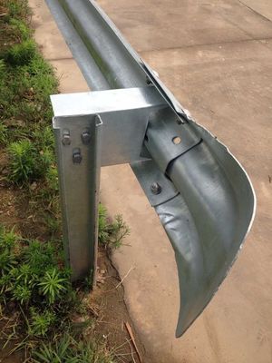 Customized Size Fishtail Terminal End Galvanized Highway Guardrail End Wings for Outdoor Security