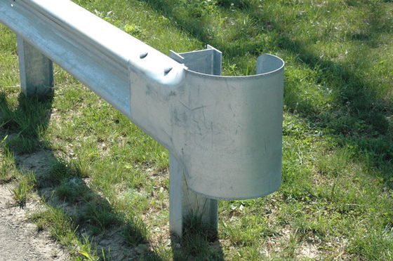 ISO9001 2000 Certified Traffic Barrier H Post for Galvanized Steel Highway Guardrail