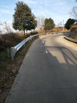 Customized Galvanized Steel Highway Guardrail Round End for Roadway Safety on Sale