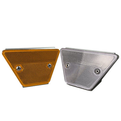 Road Side LED Light Plastic Reflector with Customized Color and Hot-dipped Galvanized