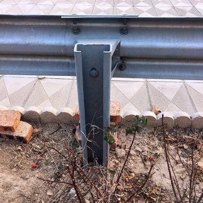 Outdoor Security Standard Highway Guardrail Post with Hot Dip Galvanized C Posts