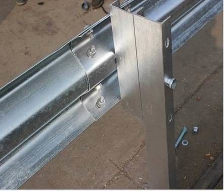 Q235 SJ235R Corrugated Beam Steel Highway Guardrail U Channel Post for Outdoor Security