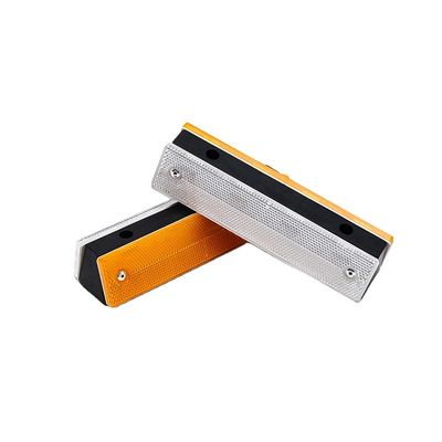 High Visible V Type Reflective Road Stud for Highway Guardrail Illumination