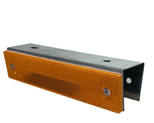 High Visible V Type Reflective Road Stud for Highway Guardrail Illumination