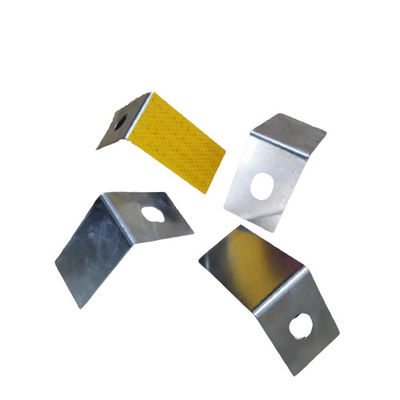 High Visibility Aluminum Guardrail Reflector Suitable for Various Weather Conditions