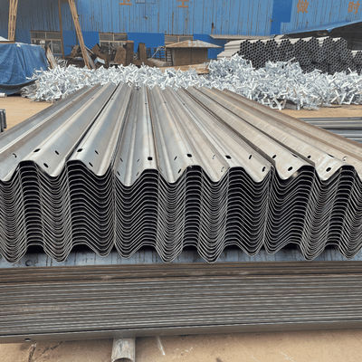 Outdoor Security Galvanized Guardrail and Customized Rail Guards with Galvanize Steel