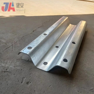 Hot Galvanized Cold Rolled Technology S235jr S345jr Galvanized Steel Highway Guardrail