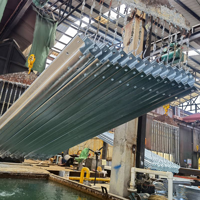 Three Wave Beam Highway Guardrails Exported to Africa with Zinc Coating 550-600g/m2
