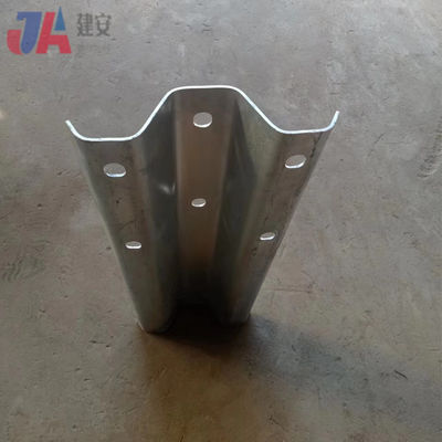 Hot Galvanized and Cold Rolled Technology AASHTO M-180 Standard Highway Safety Guardrail