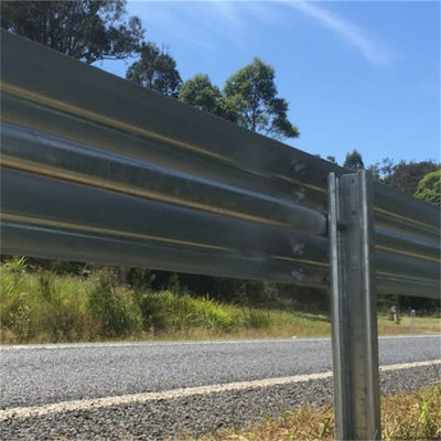 Customized Color Steel Thrie Beam Highway Guardrail with ISO9001/TUV/BV/CE Certificate