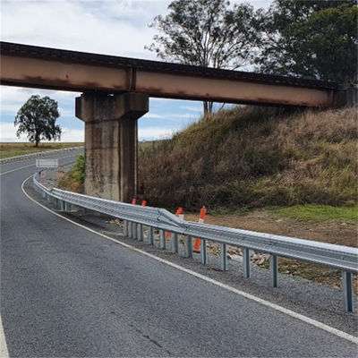 Highway Galvanized Guardrail Supply W Beam Highway Barrier for Q235 Q345 Requirements