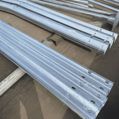 Safety Galvanized W Beam Highway Guardrail with Customized and Powder Coated Finish