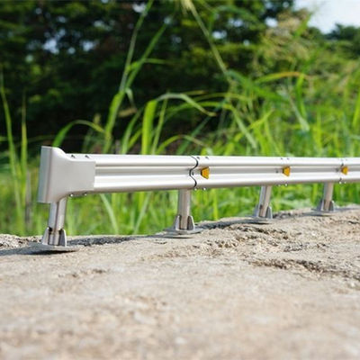W Beam Highway Guardrails with Q235 Q345 Material and Galvanized Powder Coated Finish