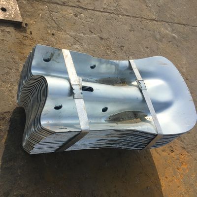 Straight Barrier Guardrails Manufactures Steel Terminal Guardrails and Fishtail Ends