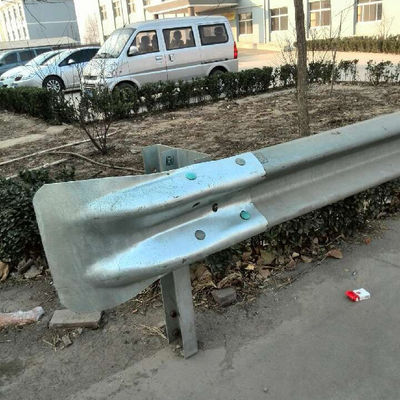 Anti-corrosion Metal Fishtail Bullnose Anchor Buffer Bridge Terminal End Thrie Beam Road Barrier