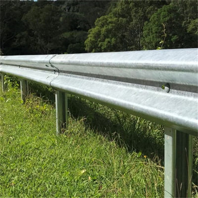 Customized Hot Dip Galvanized Steel Traffic Barrier Highway Guardrail Color Coated Q235